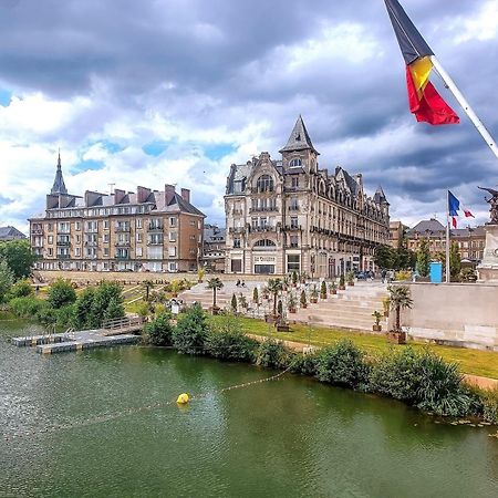 La Suite 7 Gite Urbain Charleville-Mézières Exteriör bild